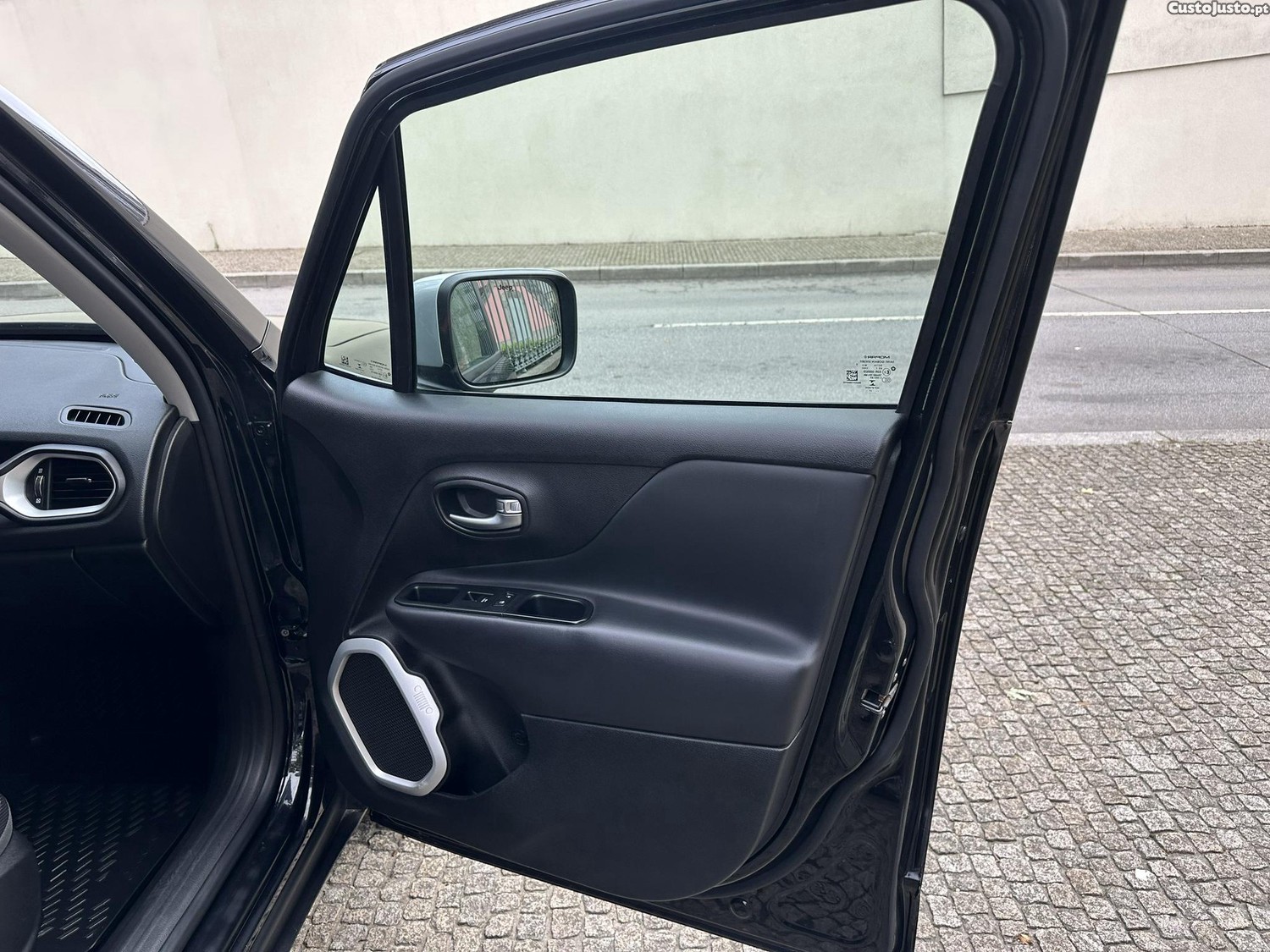 Jeep Renegade 1.6 MJD Limited — fotografia 6