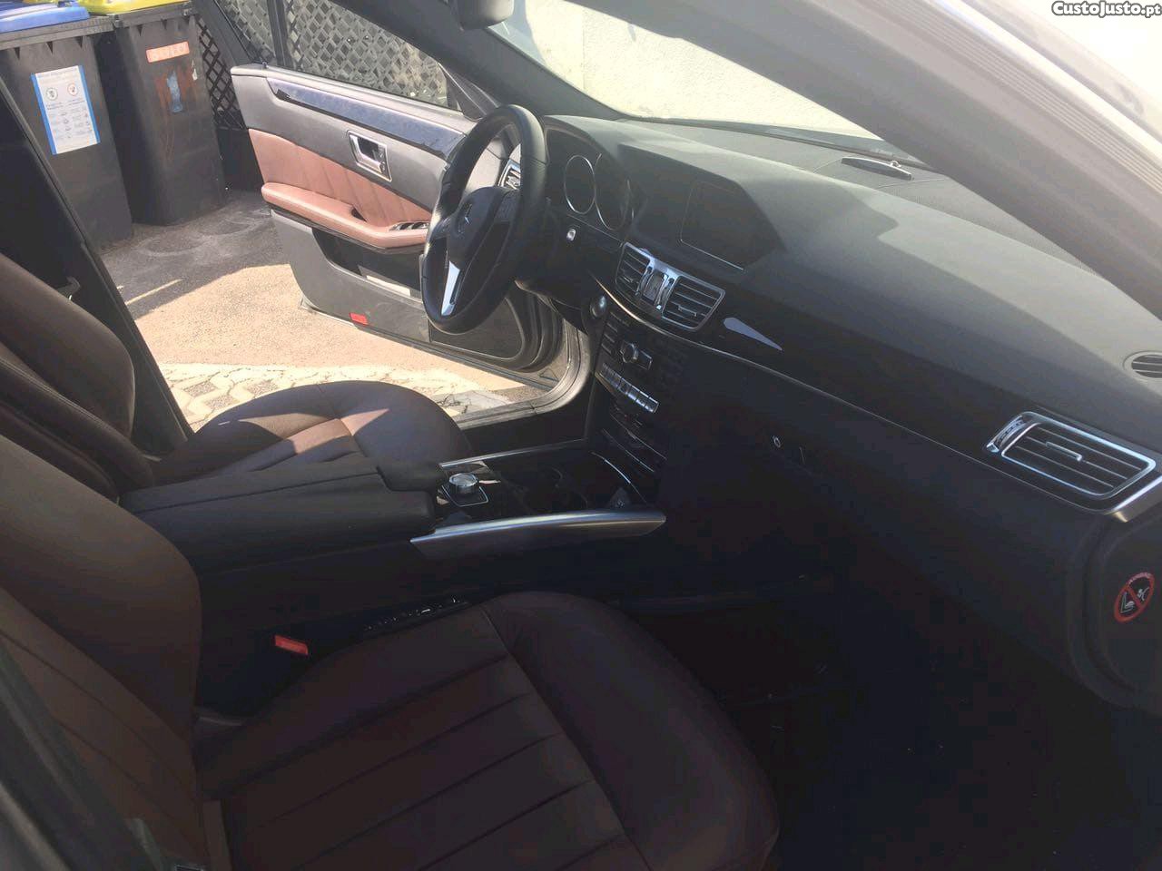 Mercedes-Benz E 300 Full Extras - 14 foto 3