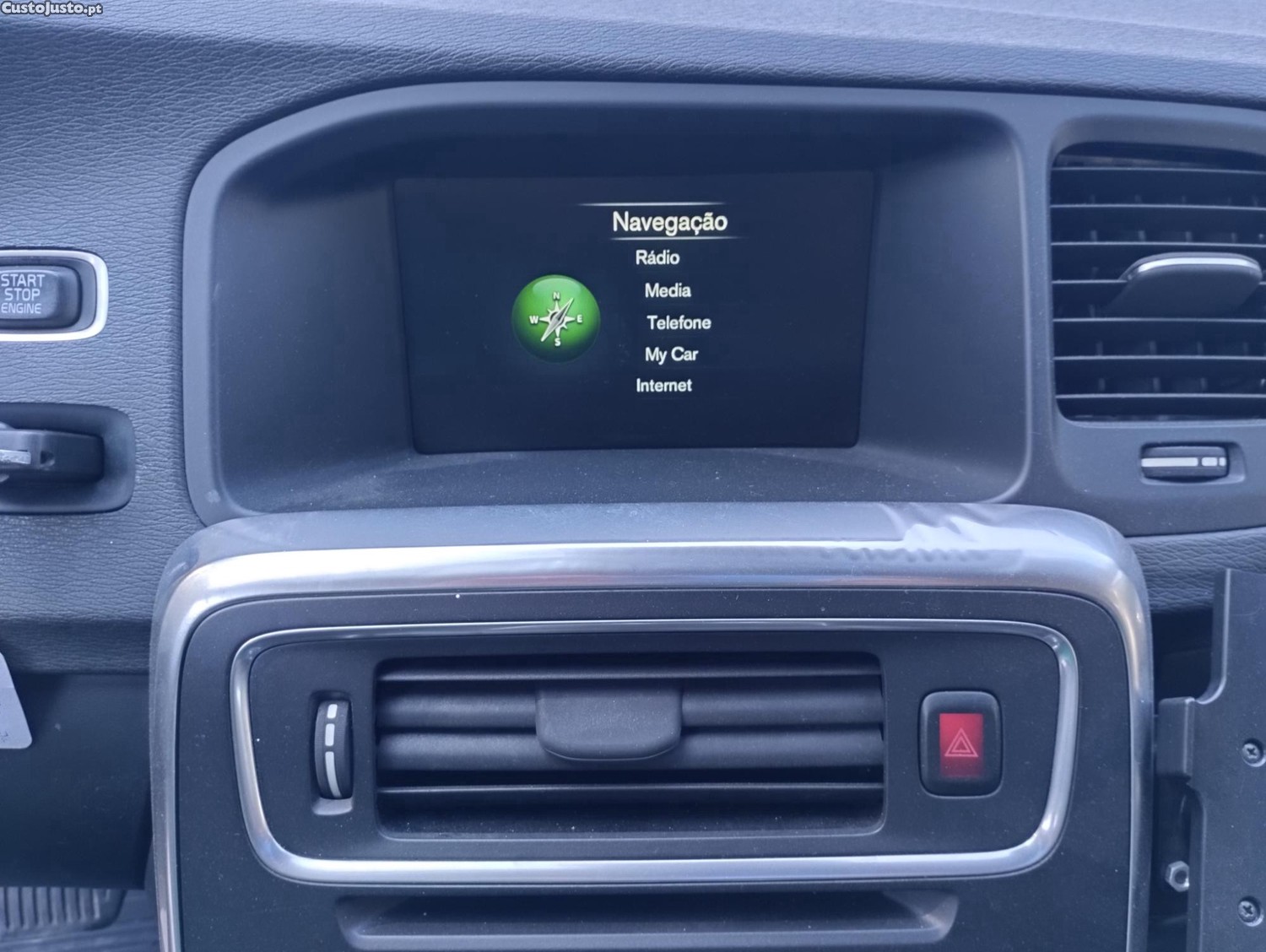 Volvo V60 2.0 D4 181CV MOMENTUM GEARTRONIC - FULL EXTRAS - C/ GARANTIA - COMO NOVA — fotografia 2