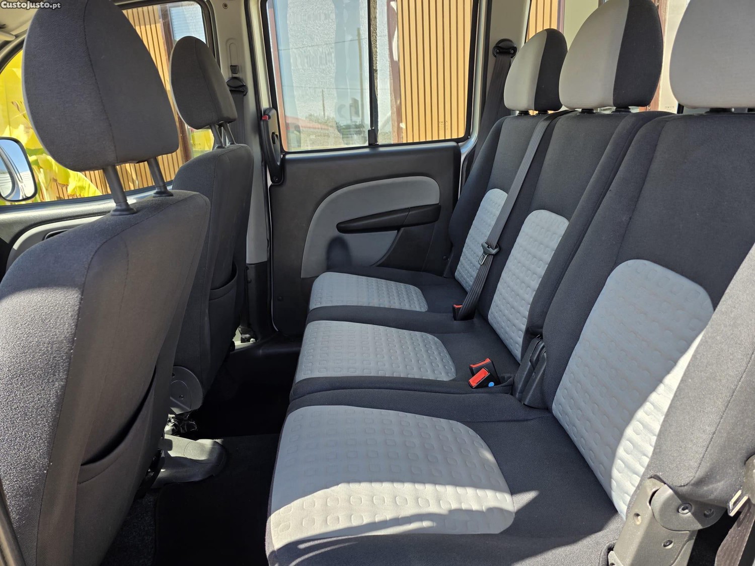 Fiat Doblo 1.3 Multijet — fotografia 7