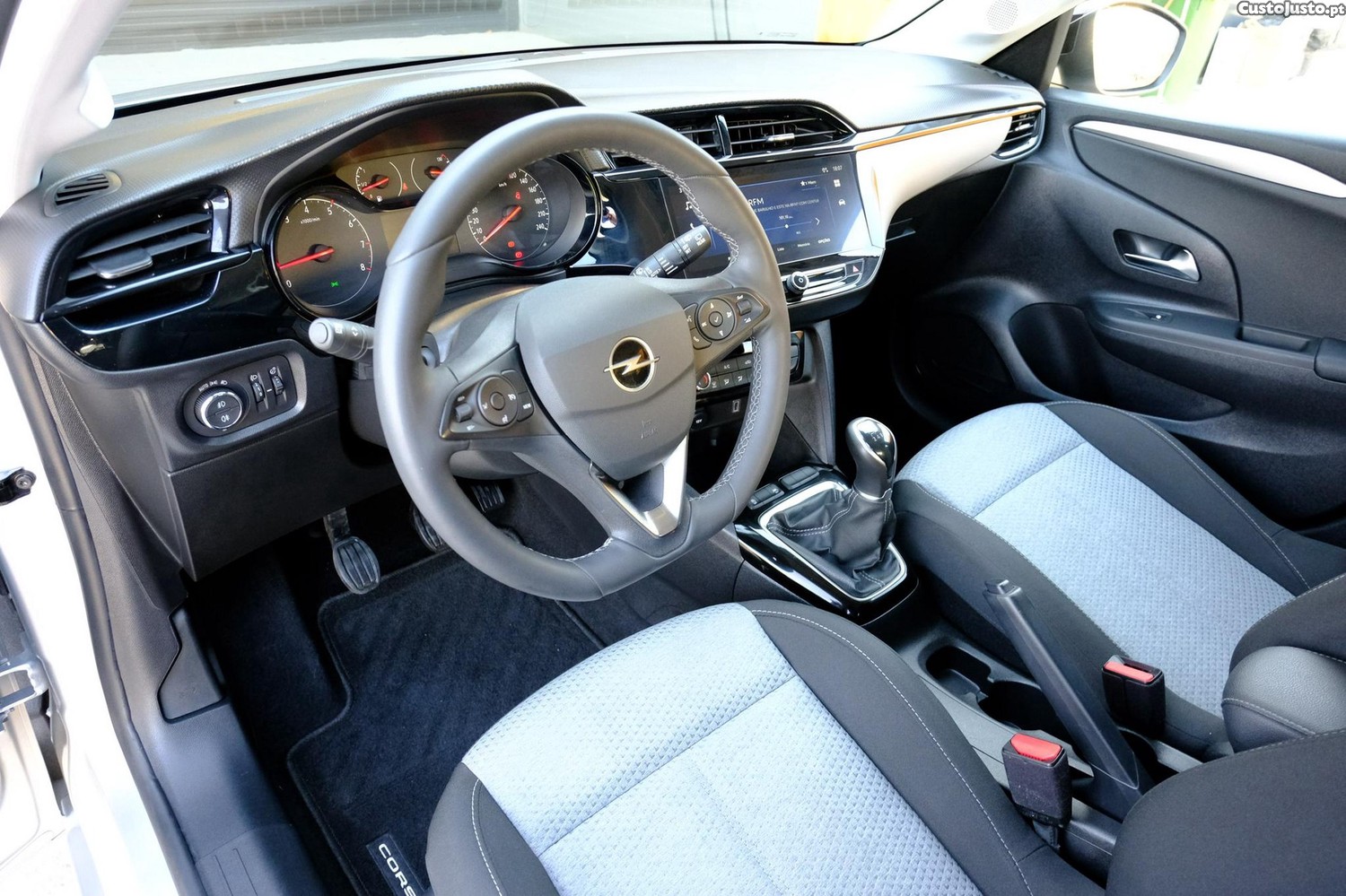 Opel Corsa 1.2 Edition — fotografia 19