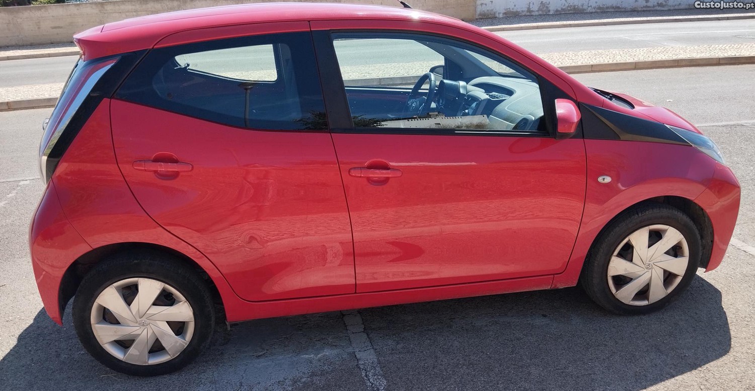 Toyota Aygo AB1 — fotografia 4