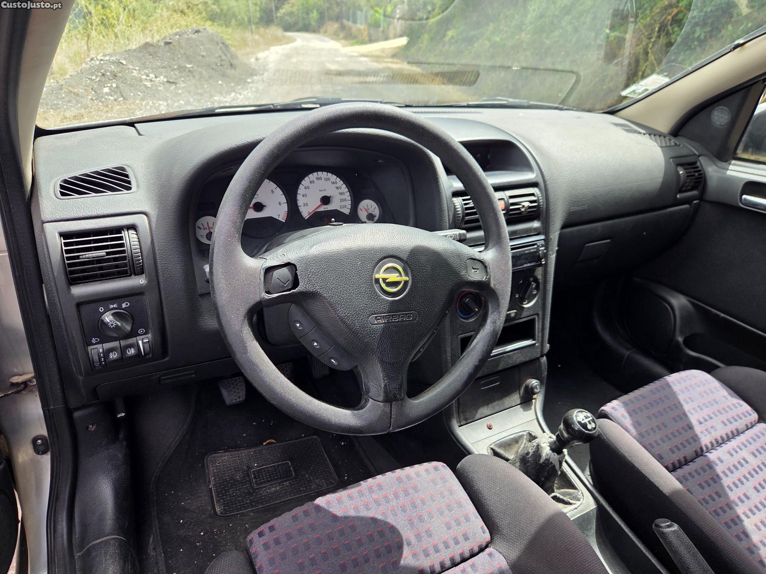 Opel Astra G Hatchback — fotografia 4