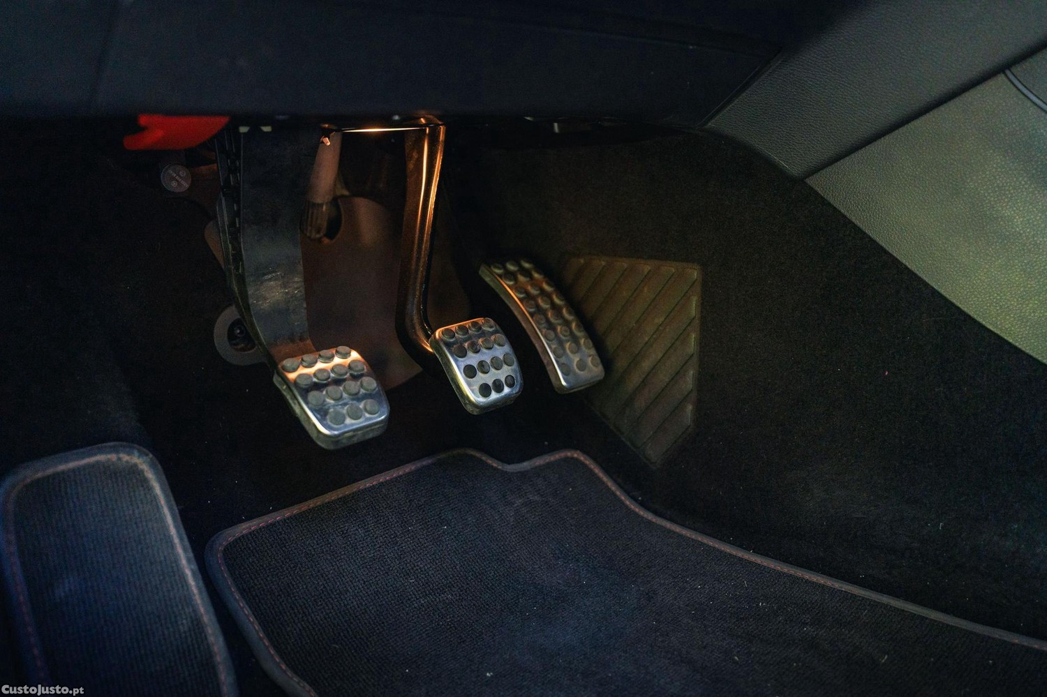 Mercedes-Benz CLA 200 CDi AMG Line — fotografia 3
