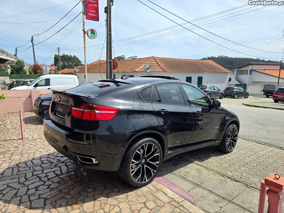 BMW X6 40d x-drive — fotografia 16