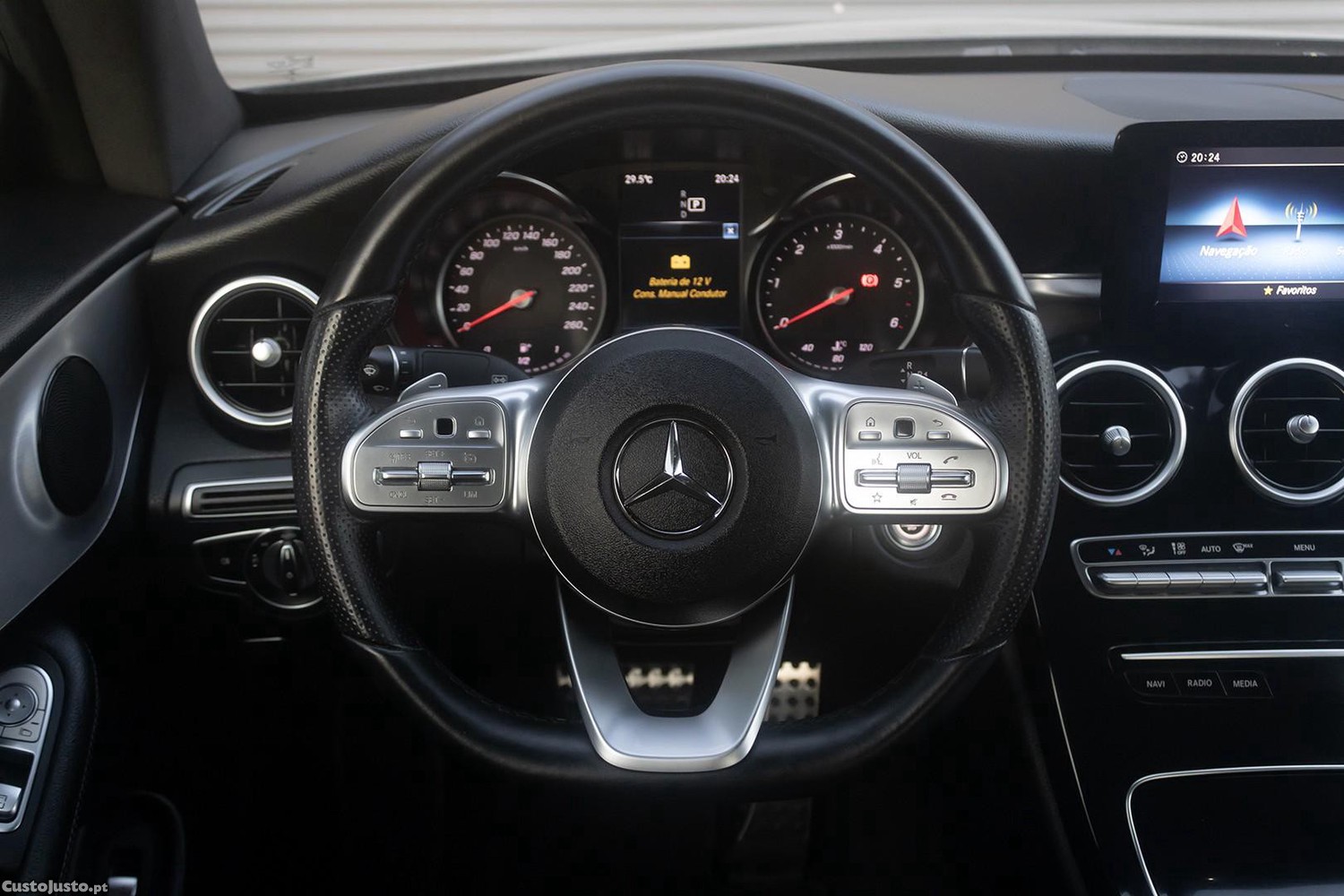 Mercedes-Benz C 220 d AMG Line — fotografia 10
