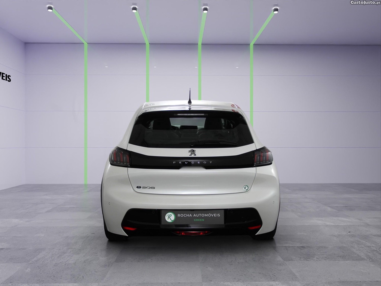 Peugeot 208 eActive 51 kWh — fotografia 12
