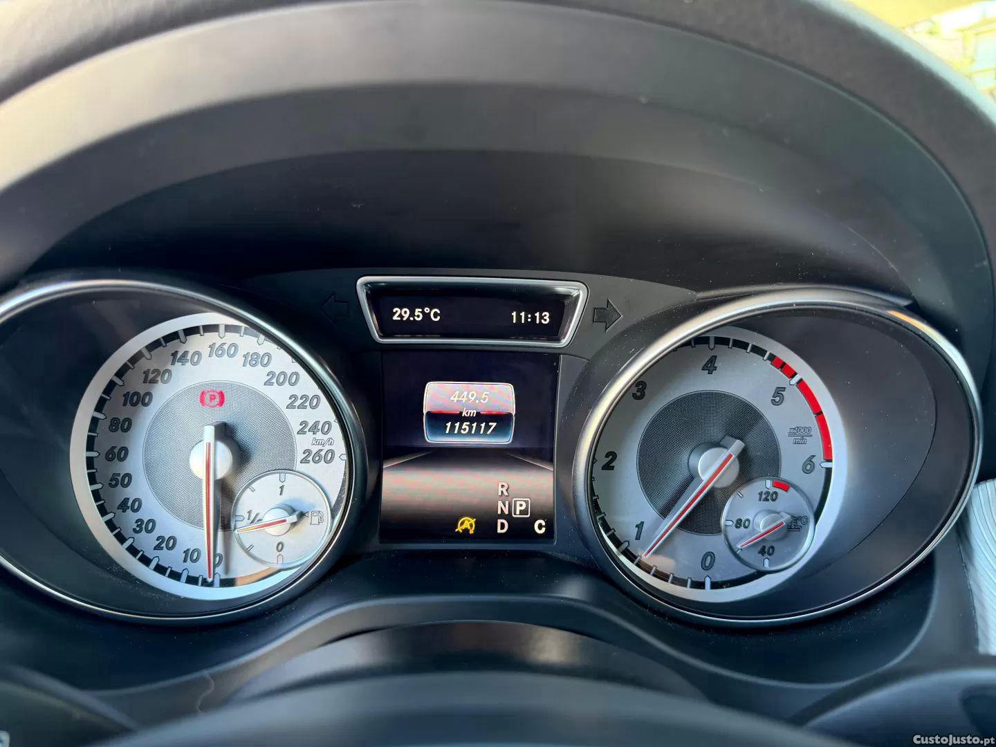 Mercedes-Benz CLA 200 (cdi) d urban — fotografia 11