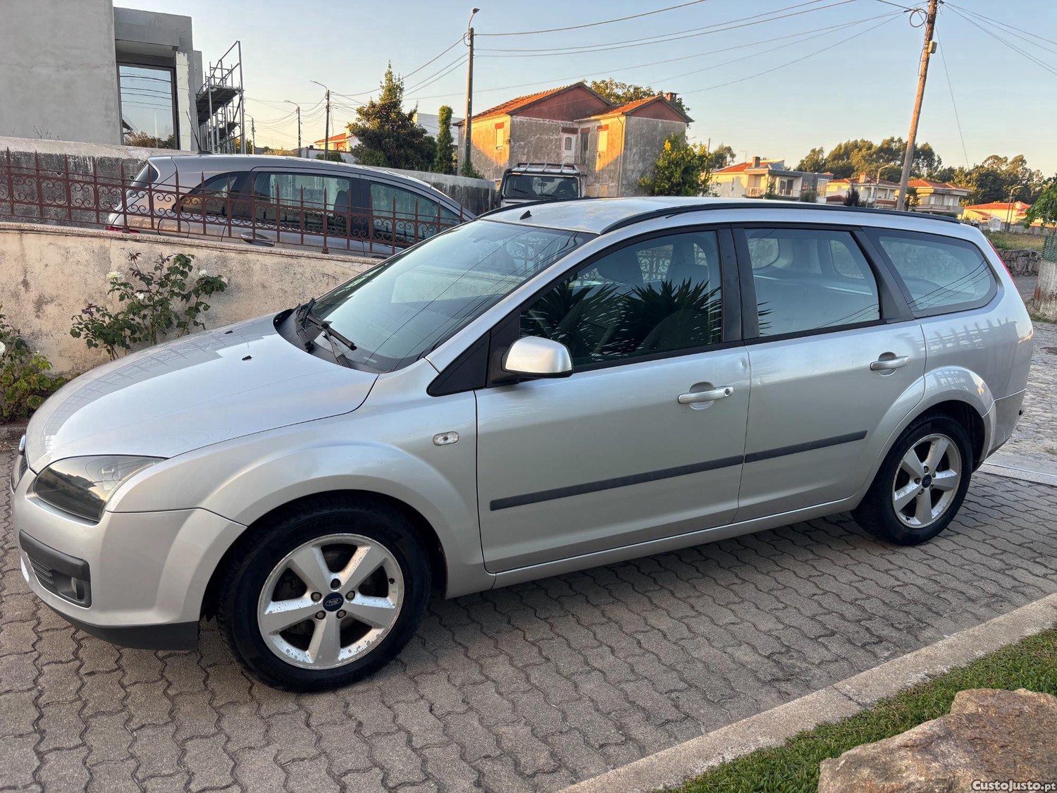 Ford Focus SW 1.6 TDCI / 110 CV — fotografia 16