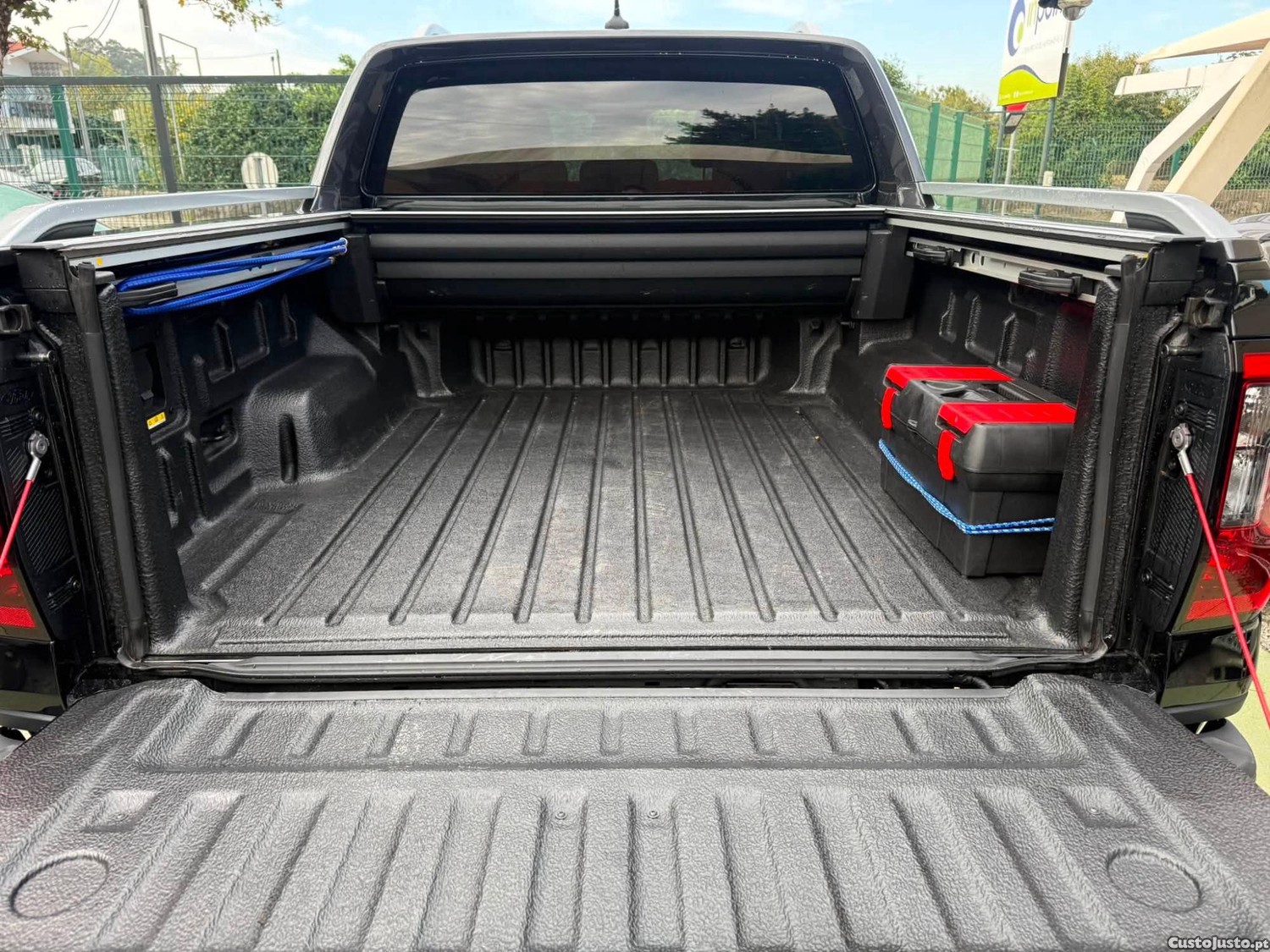 Ford Ranger 2.0 TDCi EcoBlue Wildtrak e-4WD Doppelkabine — fotografia 13