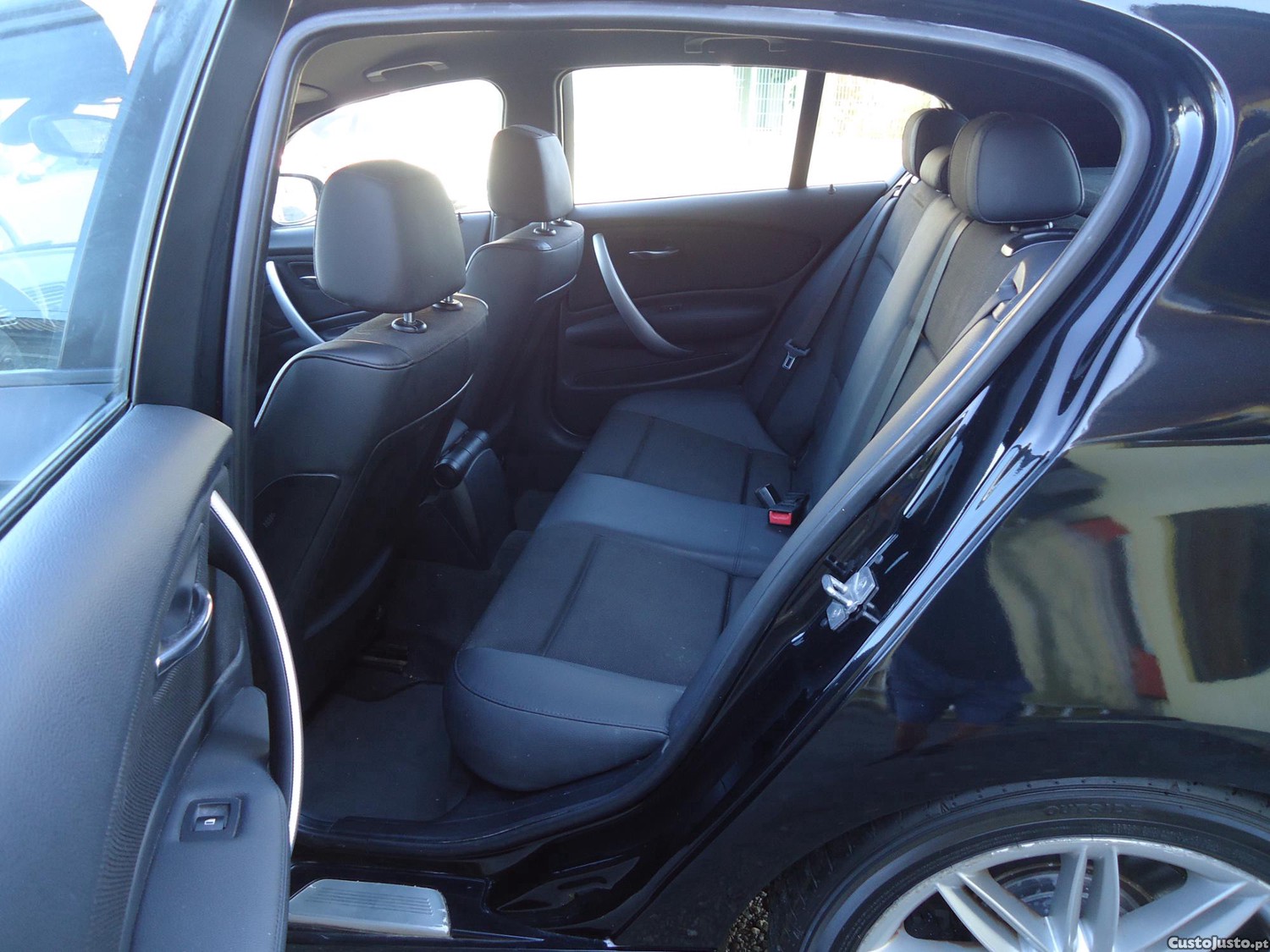 BMW 118 D Pack-M — fotografia 4