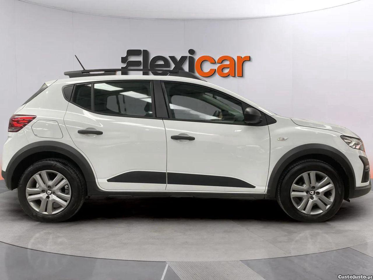 Dacia Sandero Stepway 0.9 TCe — fotografia 15
