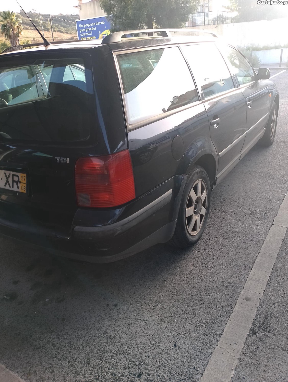 Volkswagen Passat 1.9 TDI 110 cv — fotografia 4
