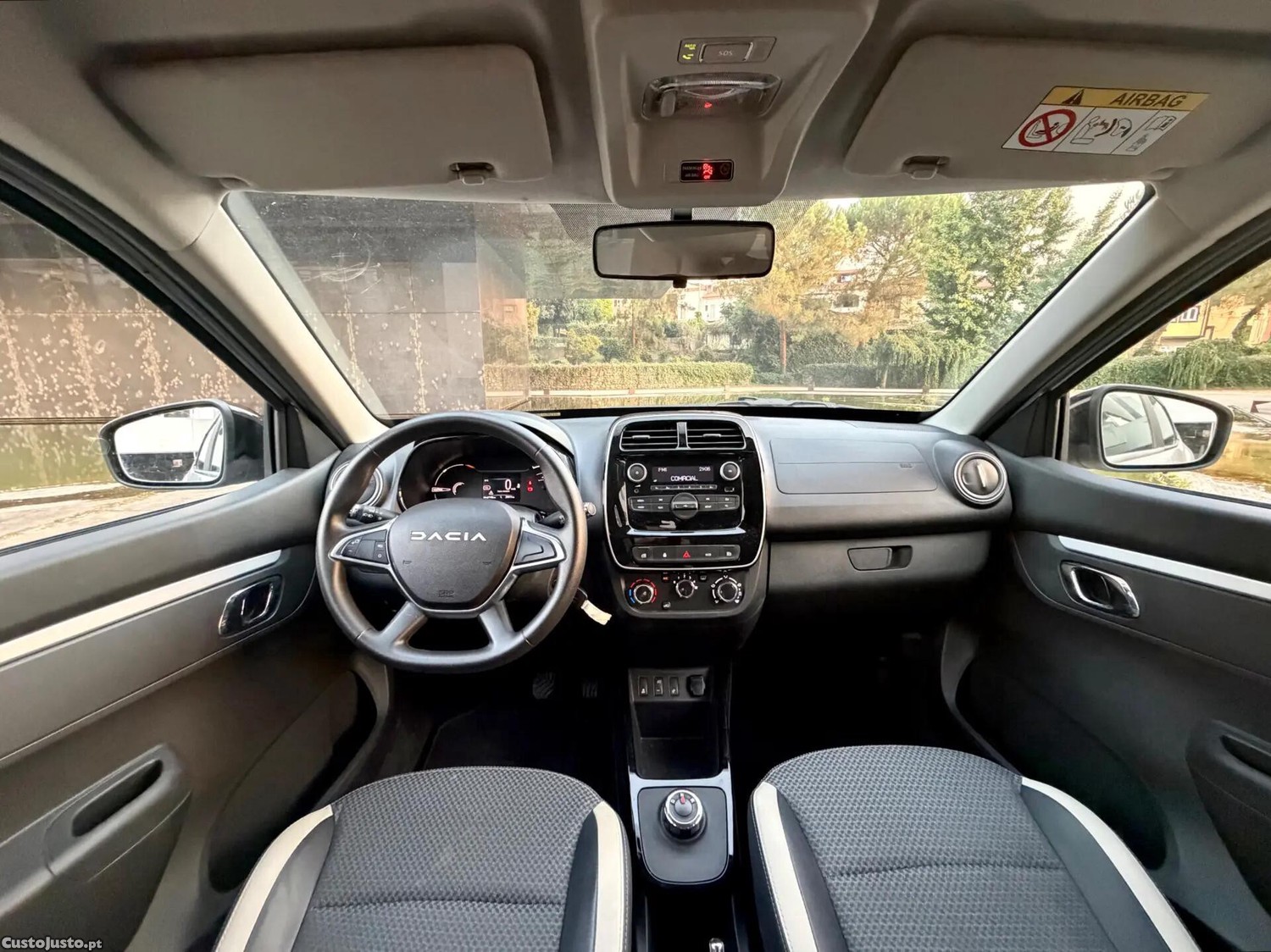 Dacia Spring Comfort Plus — fotografia 17