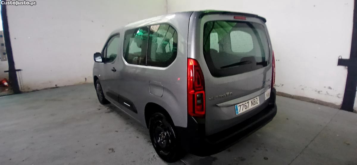 Citroën e-Berlingo Plus — fotografia 8
