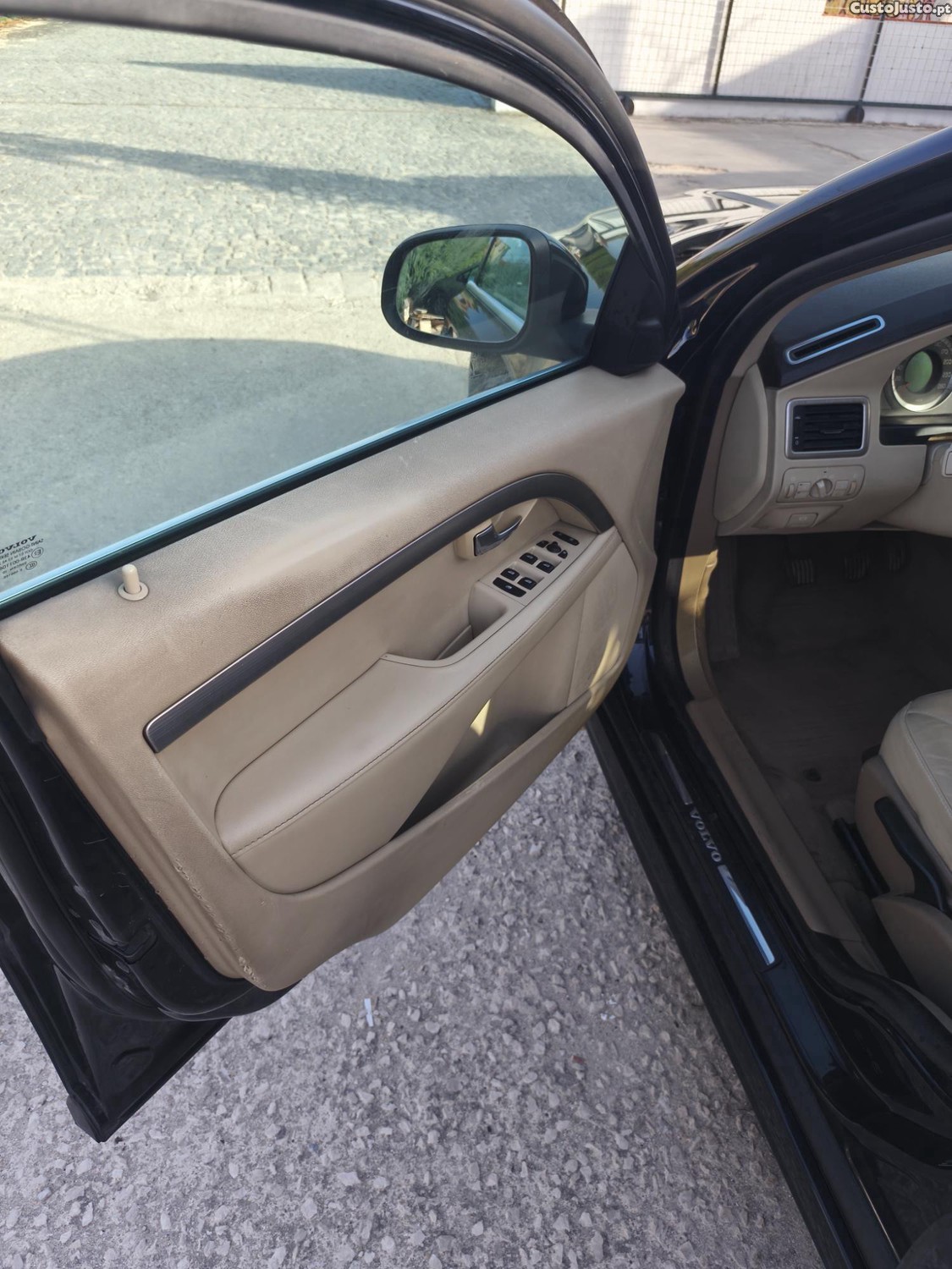 Volvo V70 2.0 D3 — fotografia 6