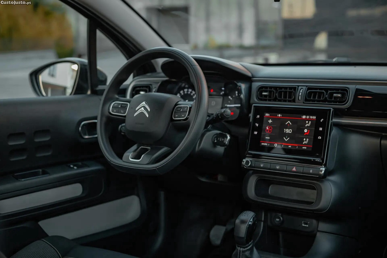 Citroën C3 1.2 PureTech Feel — fotografia 18