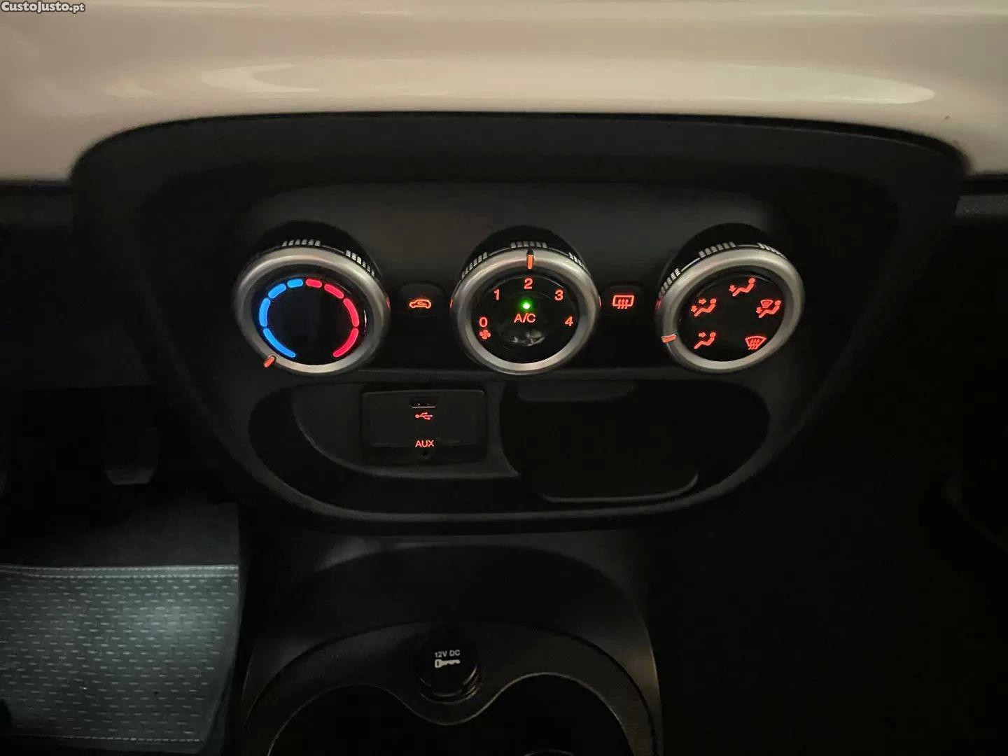 Fiat 500L 1.3 mj lounge — fotografia 8
