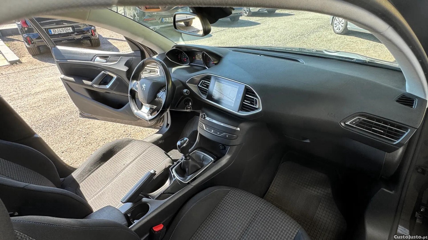 Peugeot 308 1.5 BlueHDi Style — fotografia 3