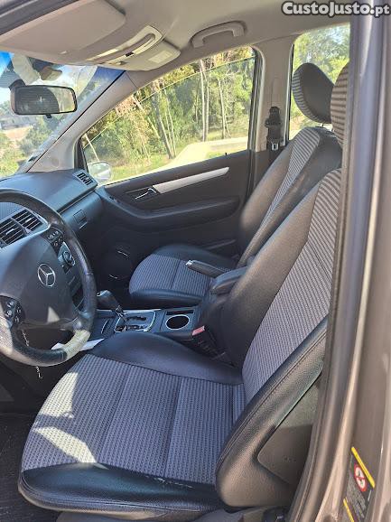 Mercedes-Benz A 180 CDI Avangarde — fotografia 3