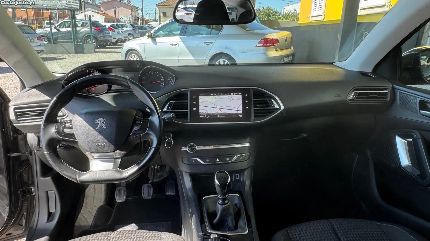Peugeot 308 1.5 BlueHDi Style — fotografia 5