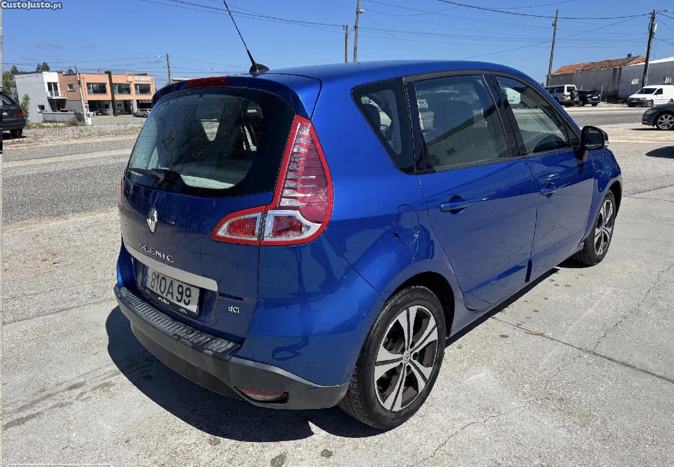 Renault Scénic 1.5 dCi de 2011 — fotografia 11
