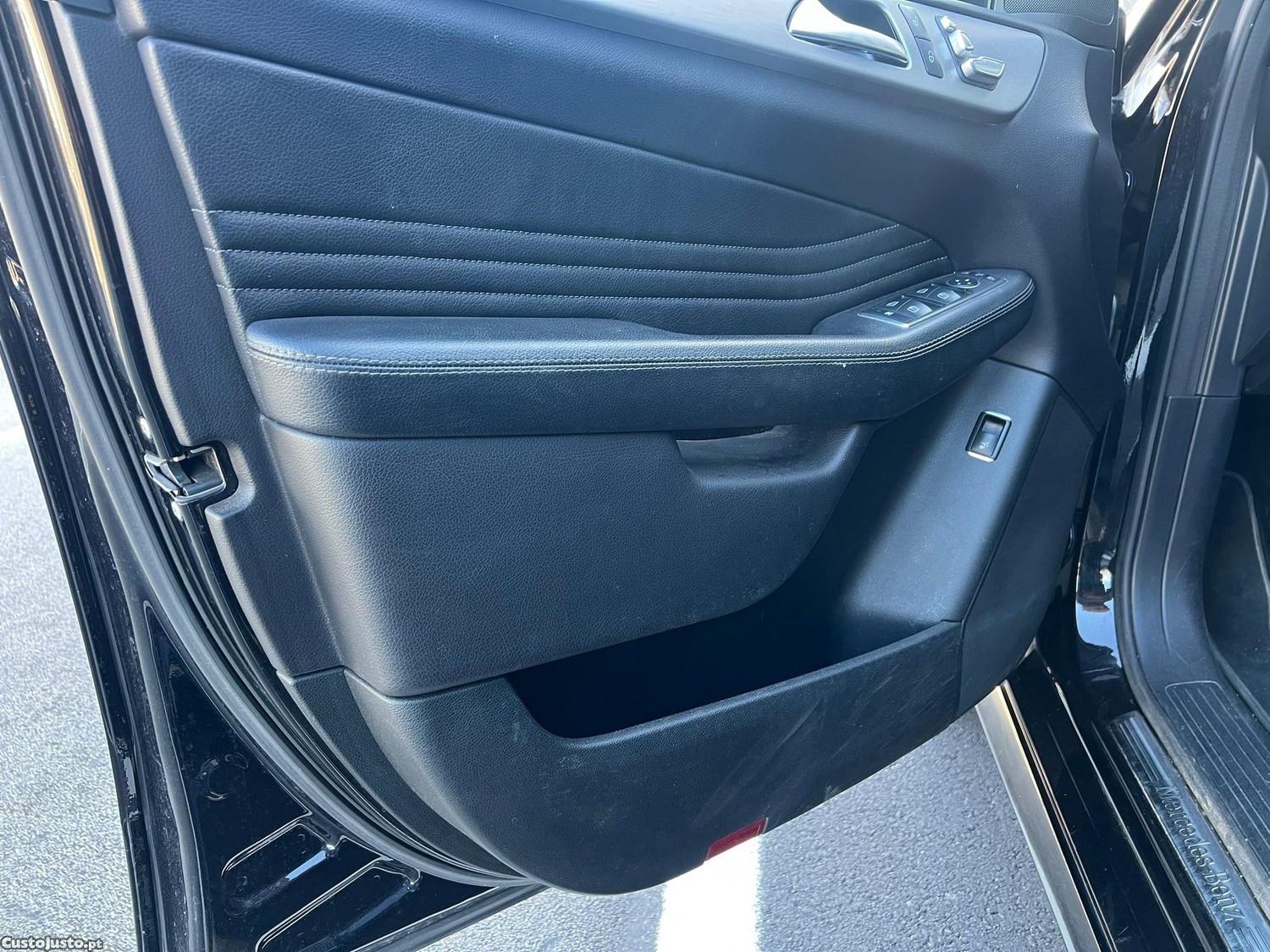 Mercedes-Benz GLE 250 d — fotografia 13