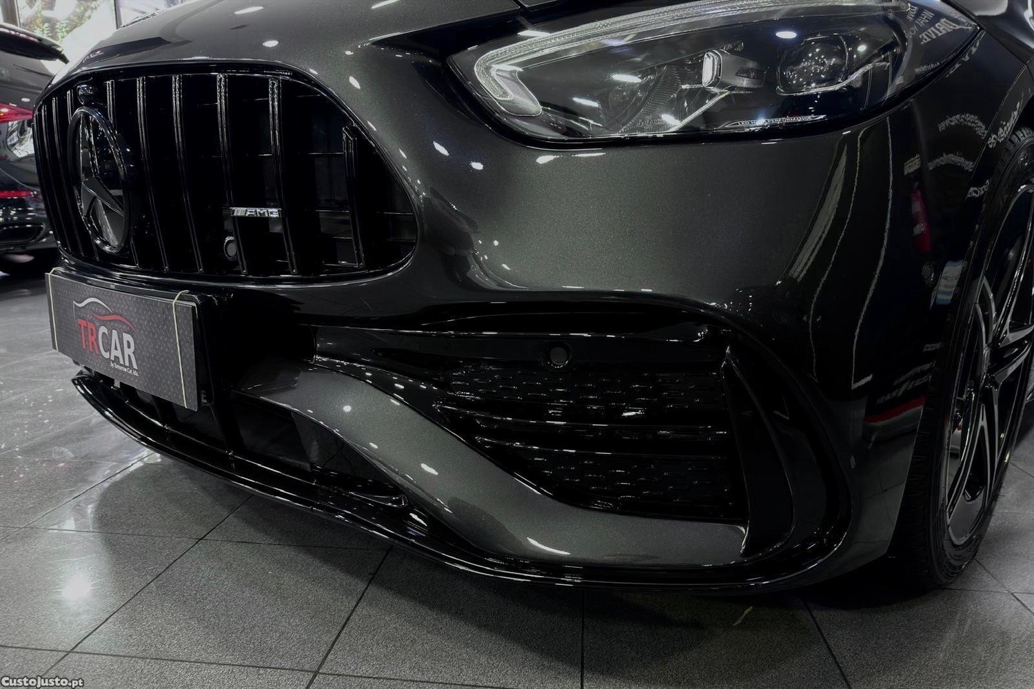 Mercedes-Benz C 300 e 9G-TRONIC AMG Line Advanced — fotografia 15