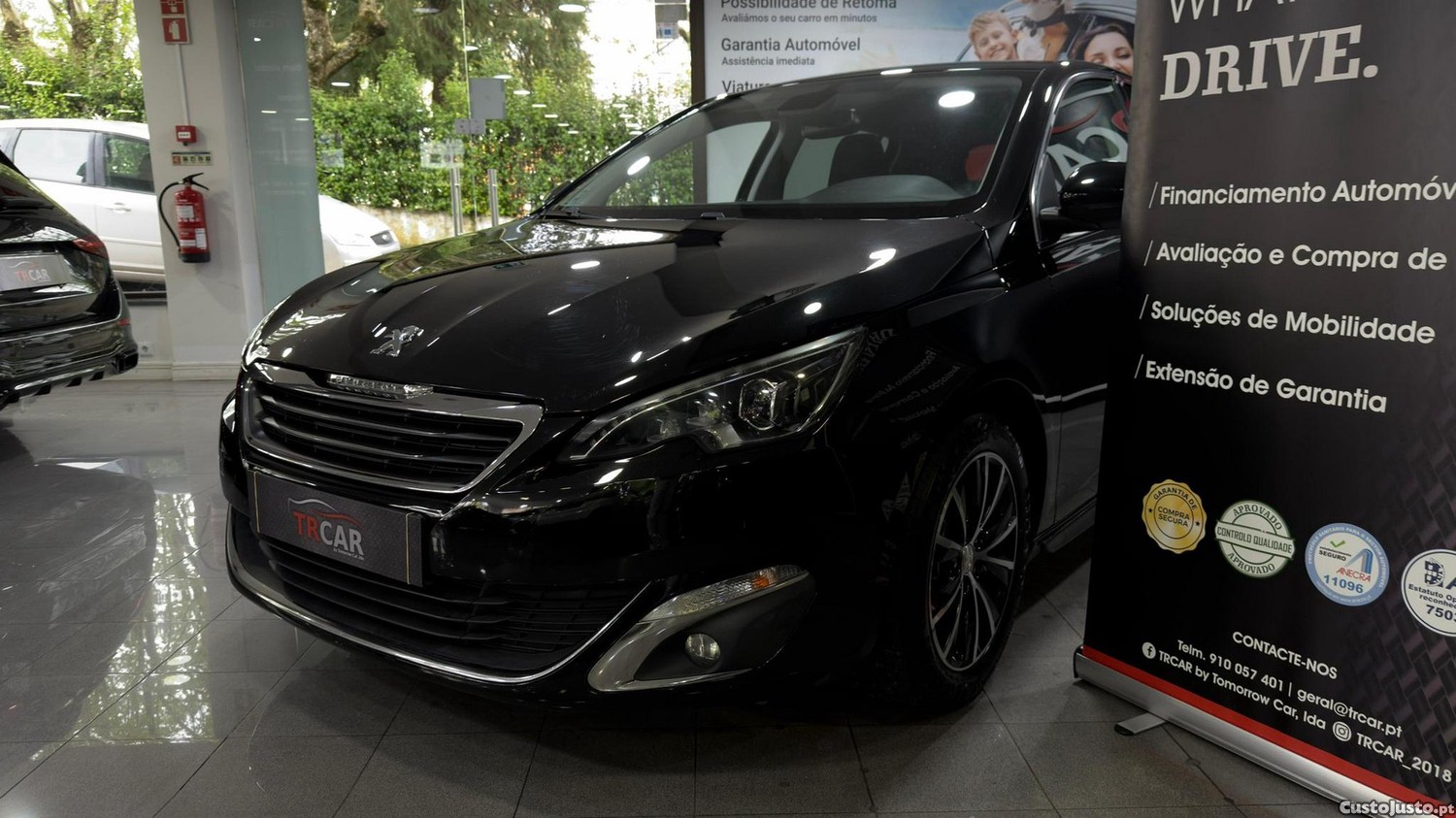 Peugeot 308 e-HDi FAP 110 Stop&Start Allure — fotografia 18