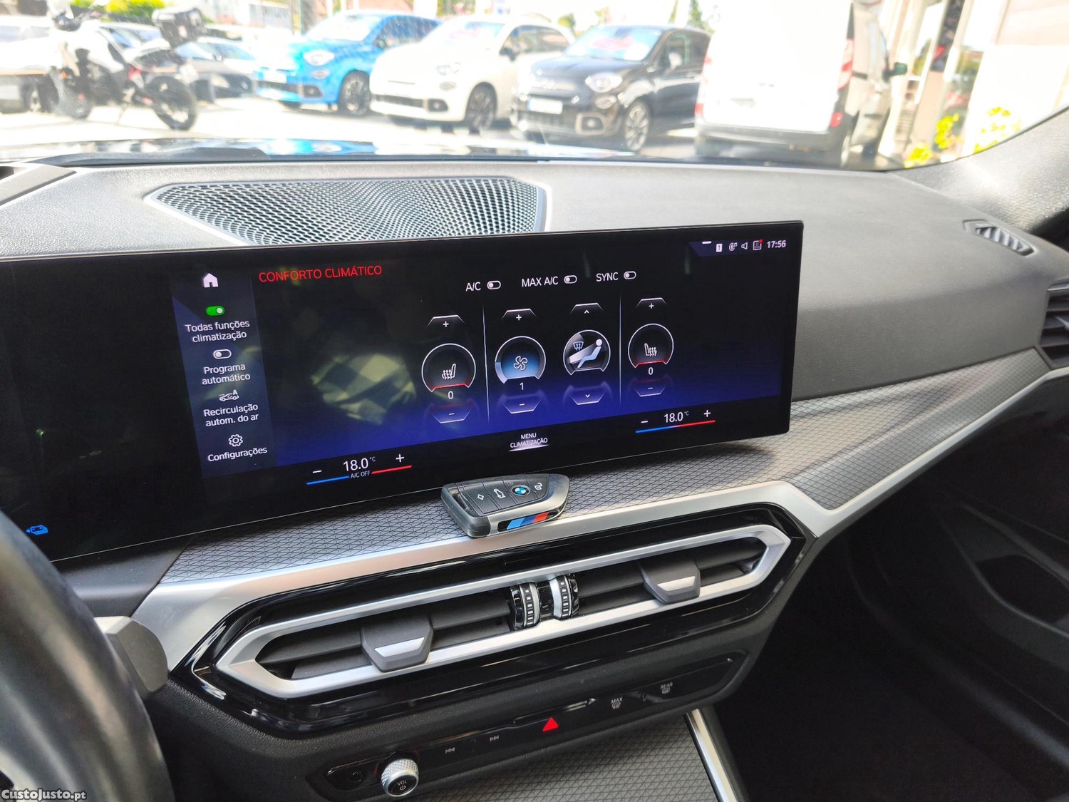 BMW 320 e Touring Pack M PHEV Nacional — fotografia 10