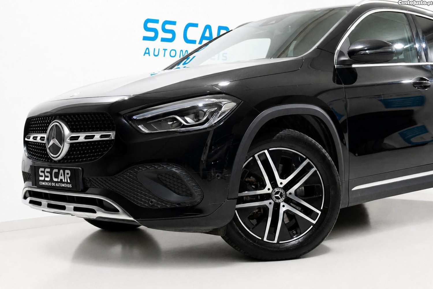 Mercedes-Benz GLA 250 e Progressive — fotografia 26