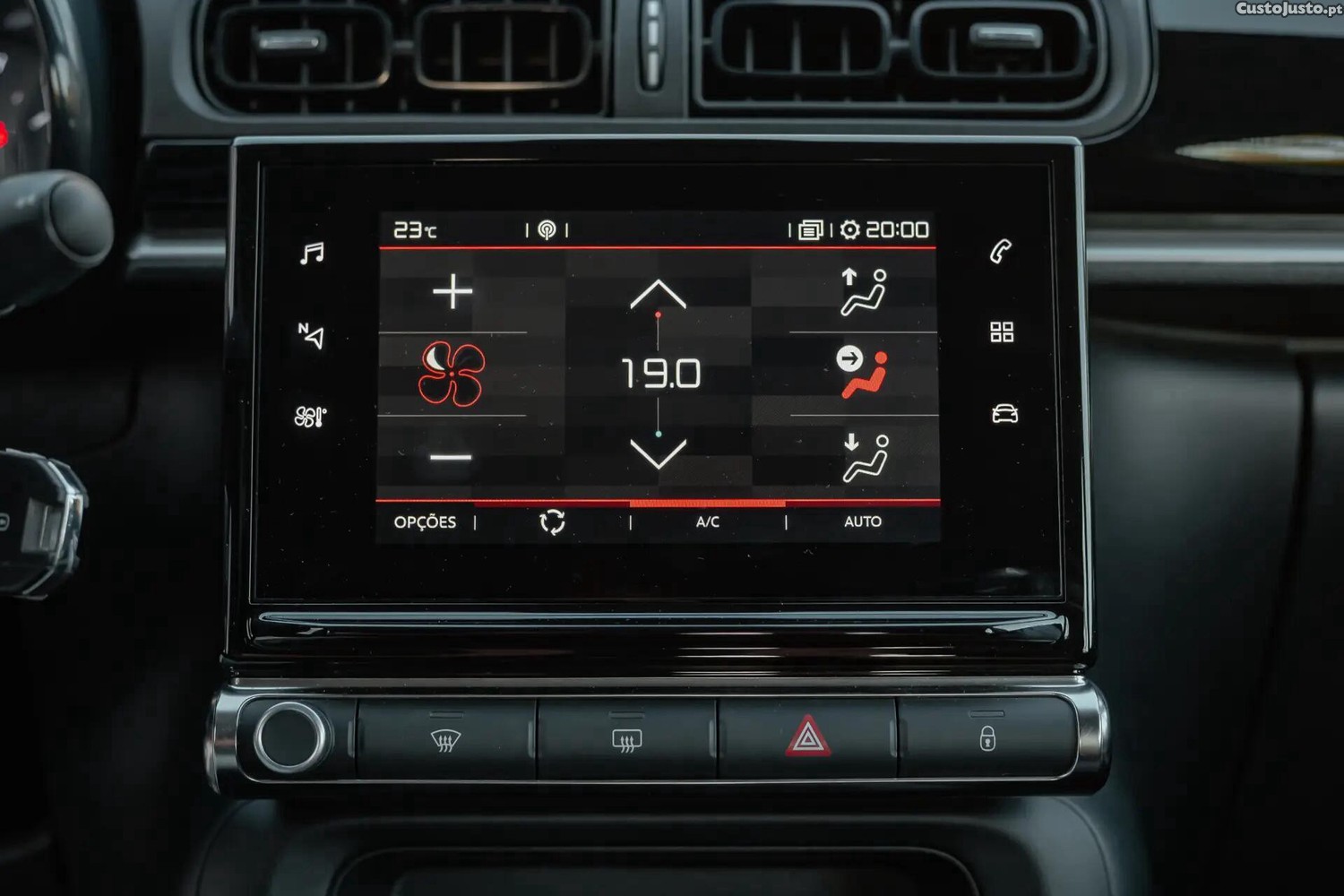 Citroën C3 1.2 PureTech Feel — fotografia 17