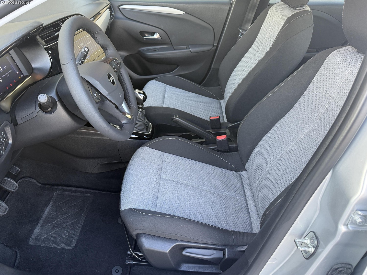Opel Corsa Edition — fotografia 4