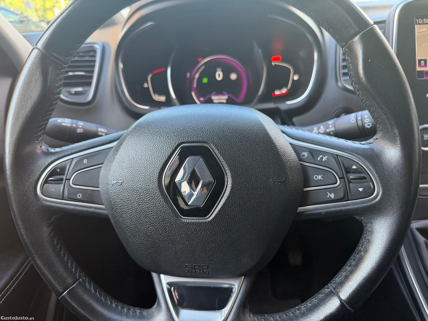 Renault Grand Scénic ENERGY TCe 130 INTENS — fotografia 15