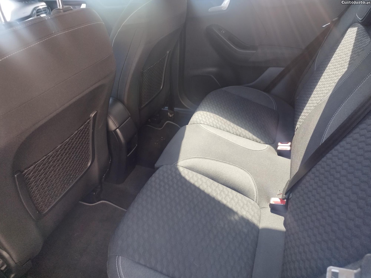 Ford Puma 1.0 ECOBOOST MHEV — fotografia 5