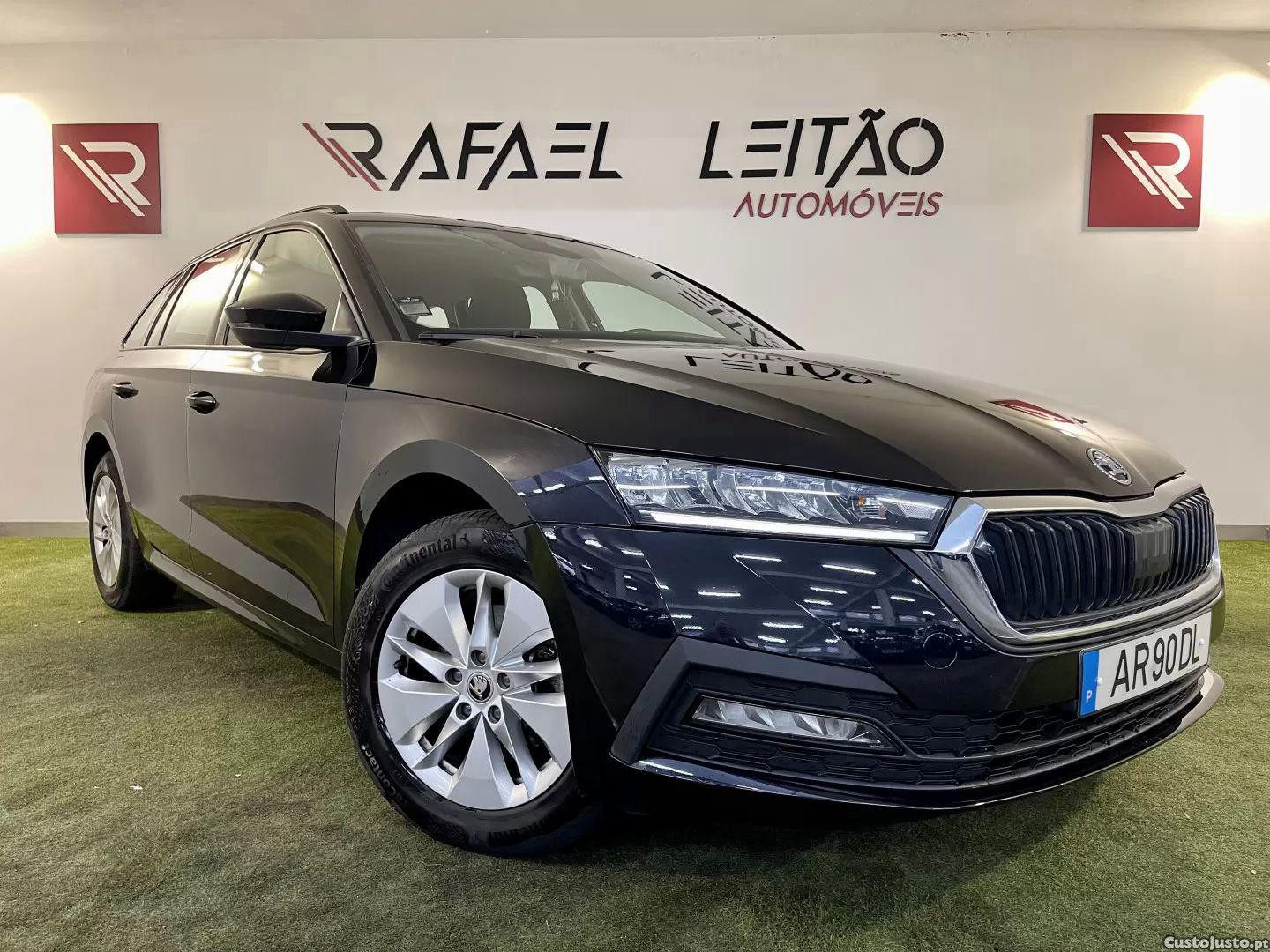 Skoda Octavia 2.0 tdi ambition dsg — fotografia 30