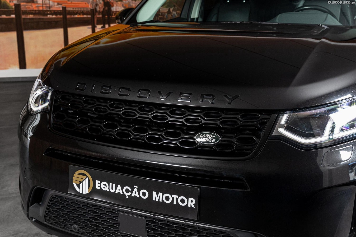 Land Rover Discovery Sport 1.5 I3 P300e AWD R-Dynamic S — fotografia 26