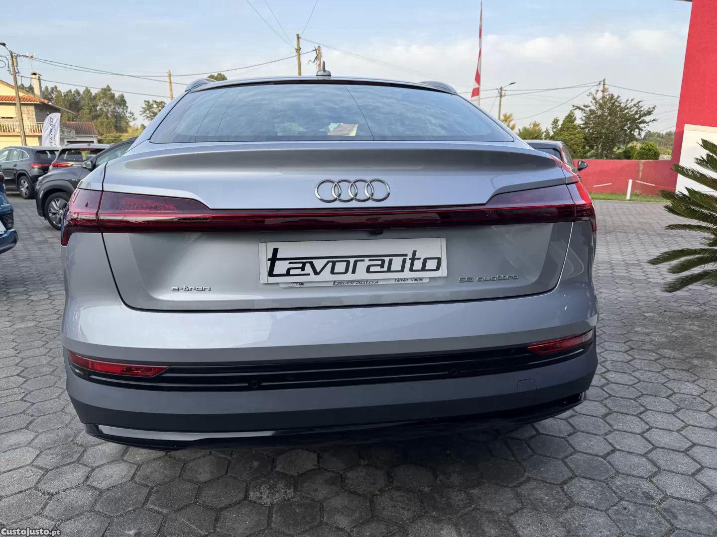 Audi e-tron 55 quattro advanced — fotografia 24