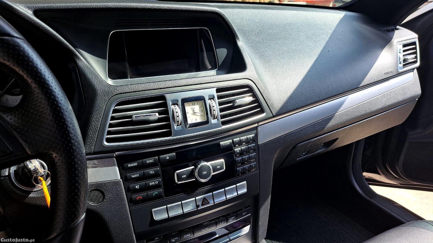 Mercedes-Benz E 220 CDi BlueEfficiency — fotografia 5