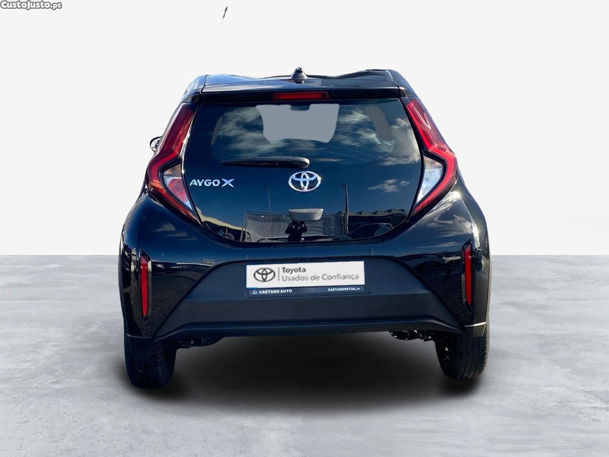 Toyota Aygo X 1.0 Play — fotografia 12