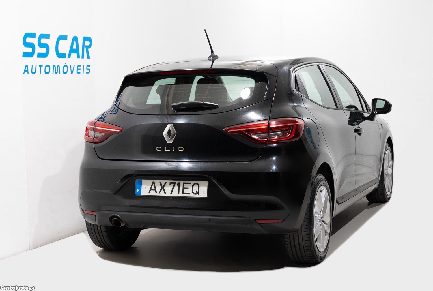 Renault Clio 1.0 TCe Intens — fotografia 11