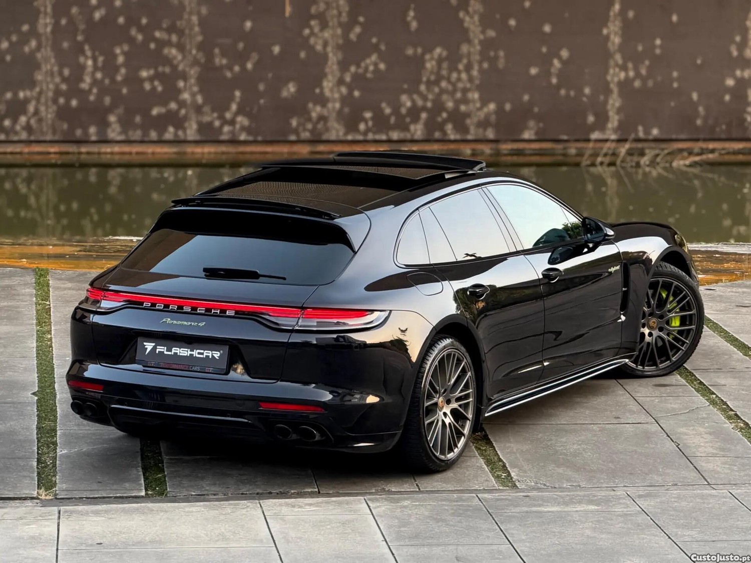 Porsche Panamera 4 E-Hybrid Platinum Edition PDLS — fotografia 23