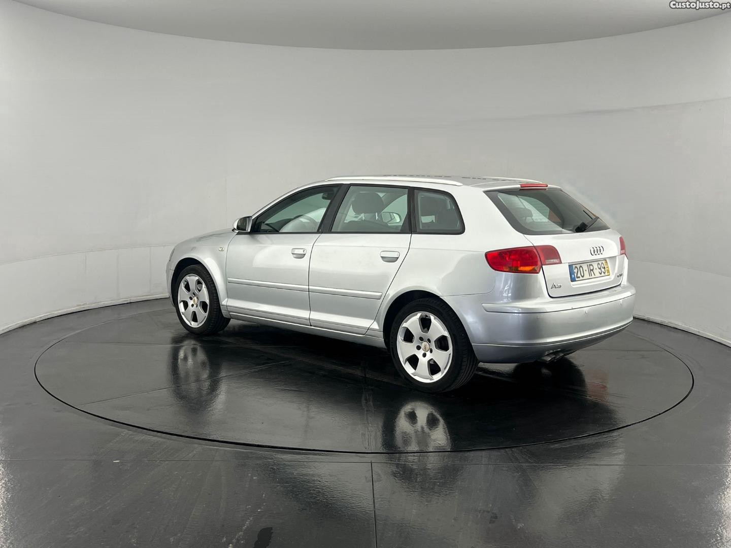 Audi A3 SPORTBACK 1.9TDI — fotografia 9