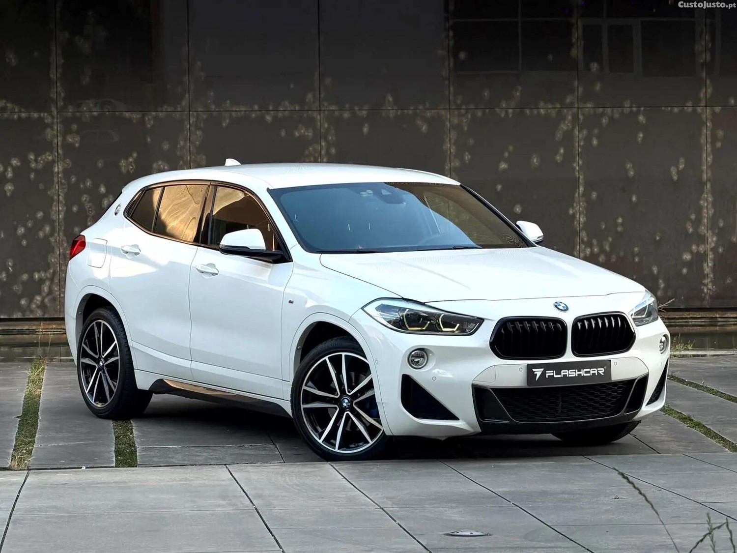 BMW X2 18 d sDrive Auto X Pack M — fotografia 22