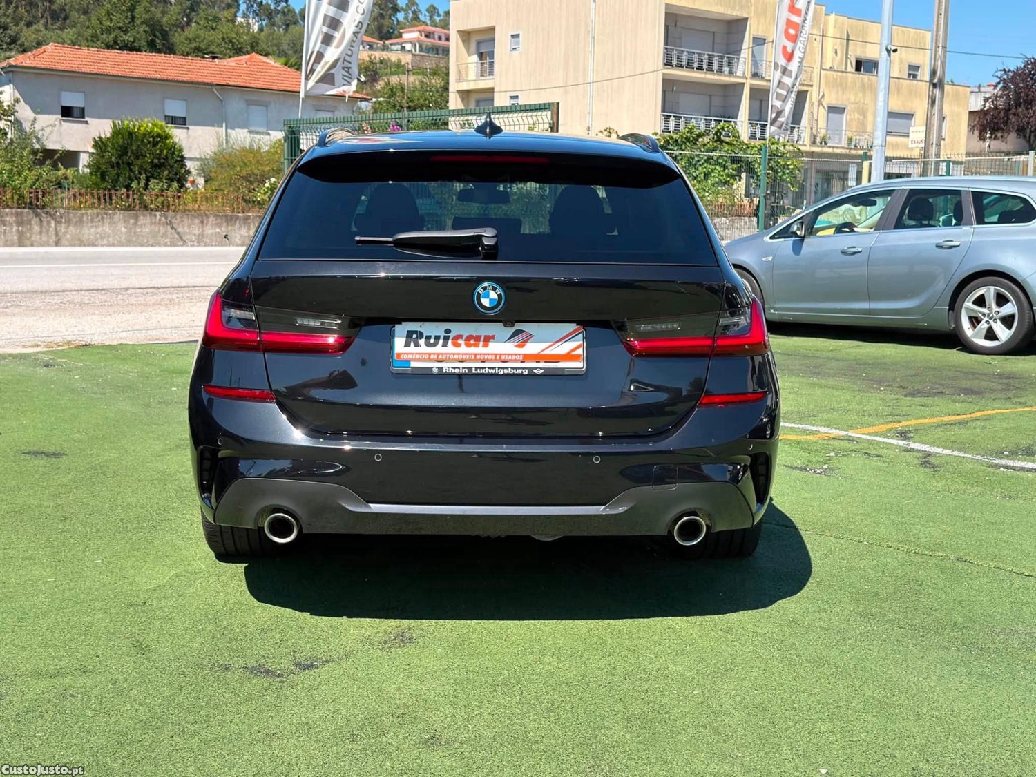 BMW 330 E Hybrid Plug-in — fotografia 7