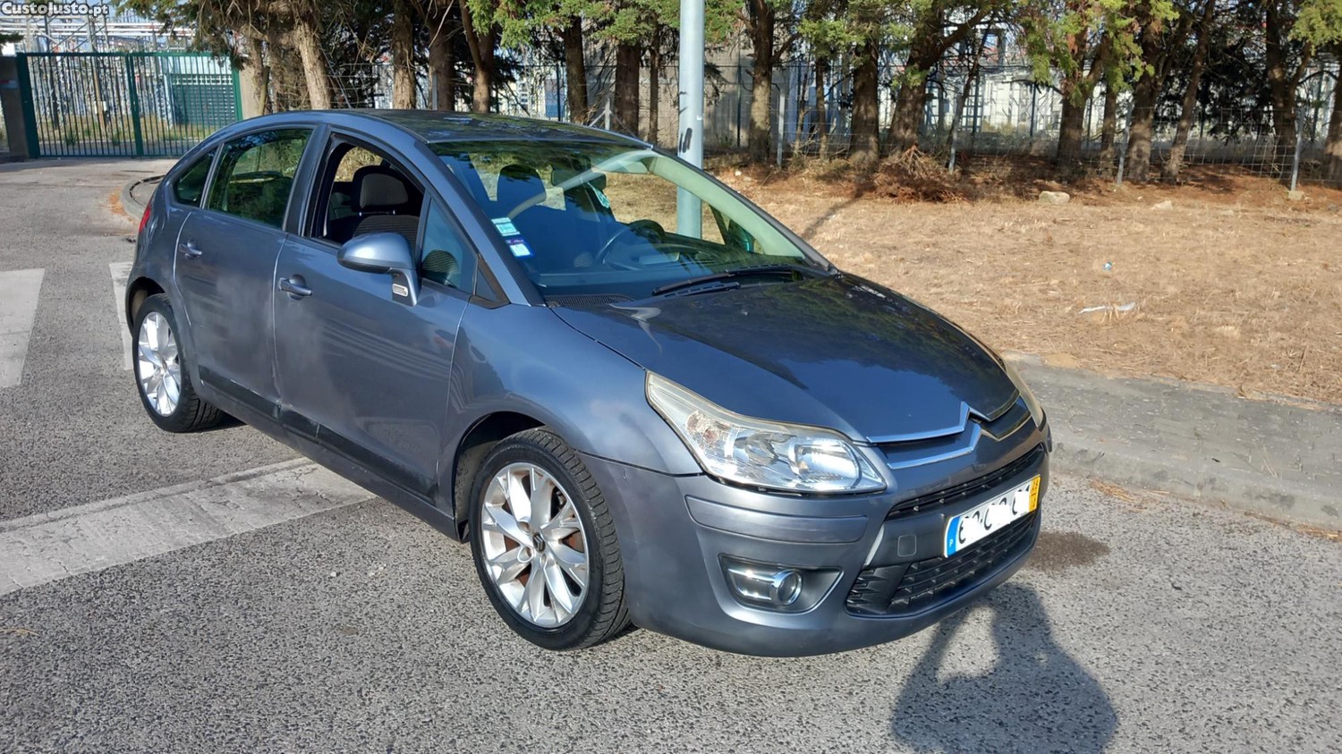 Citroën C4 1.4 — fotografia 7