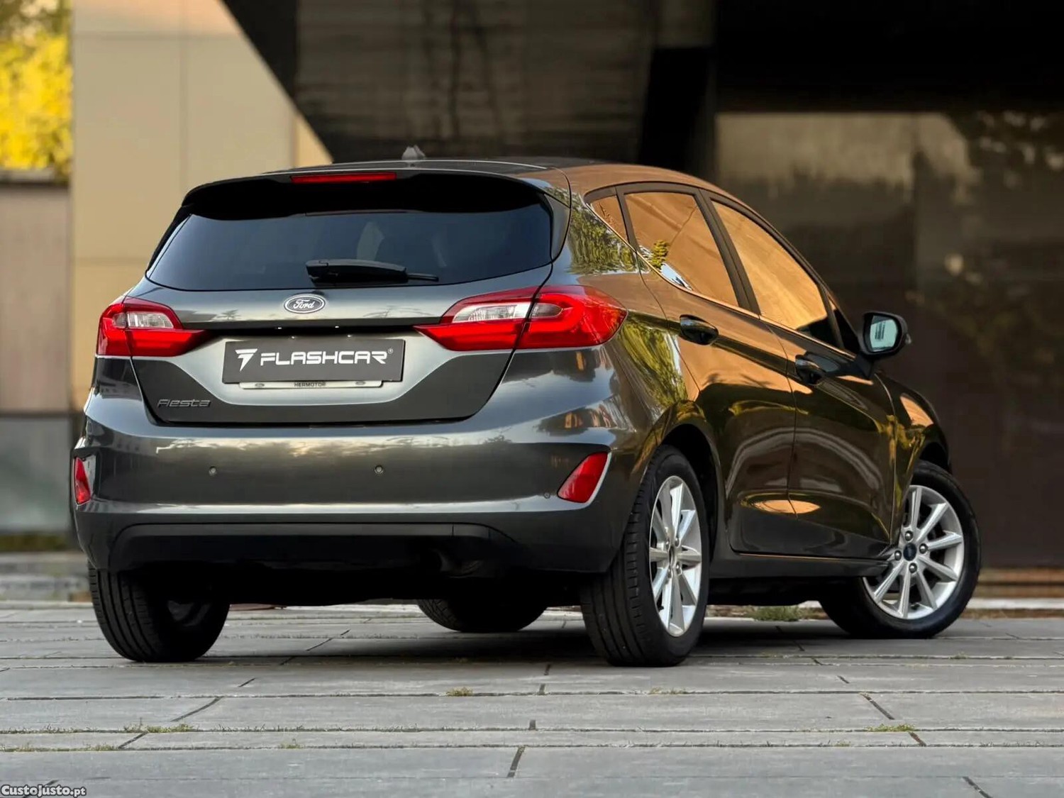 Ford Fiesta 1.5 TDCi Titanium — fotografia 18