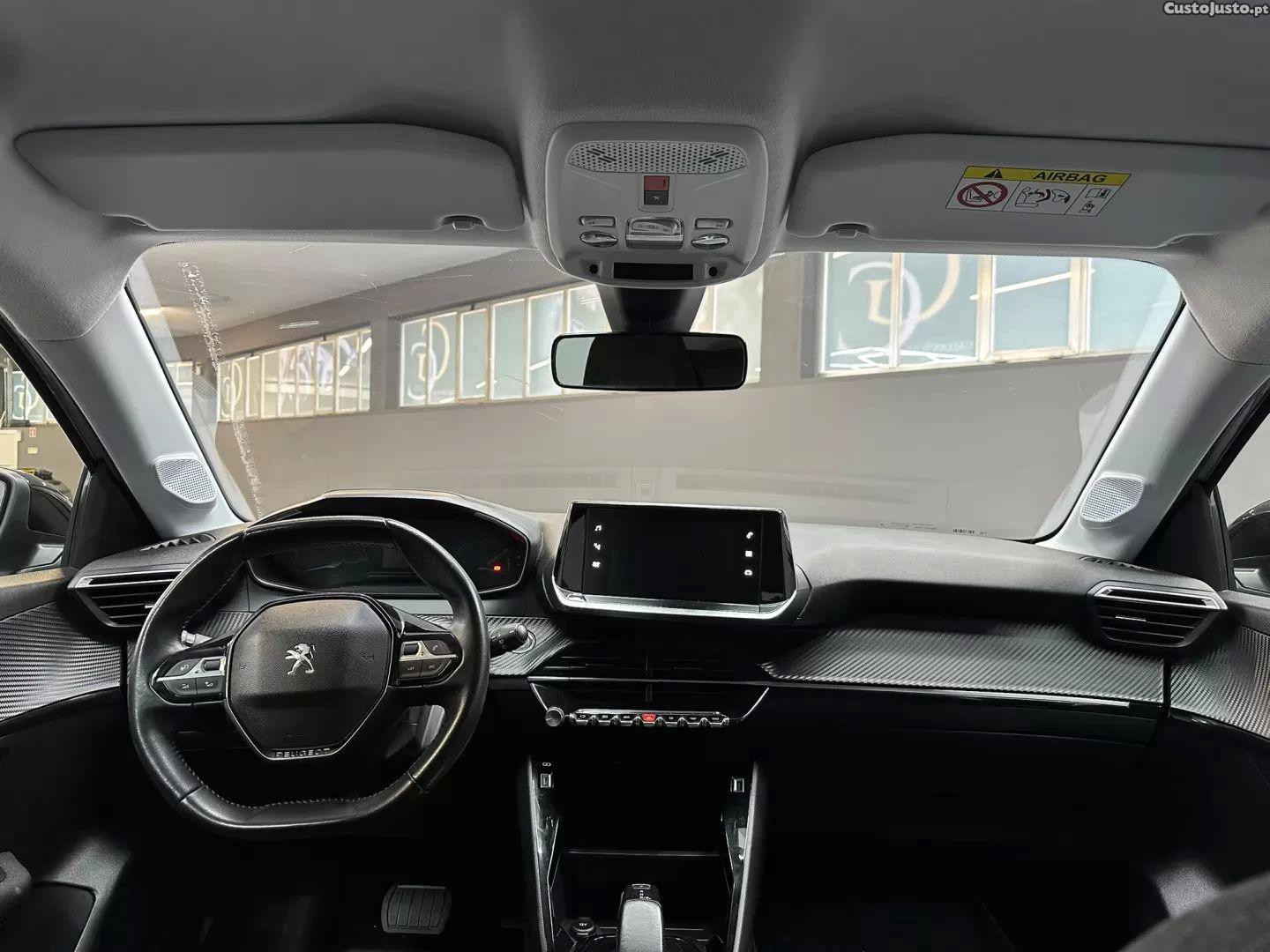 Peugeot e-208 E-208 50 kwh aut. led keylessgo klima pdc — fotografia 3