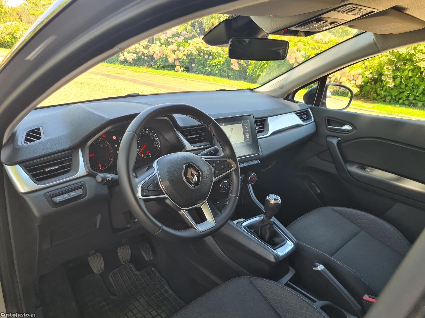 Renault Captur GPS A/C Económico — fotografia 6