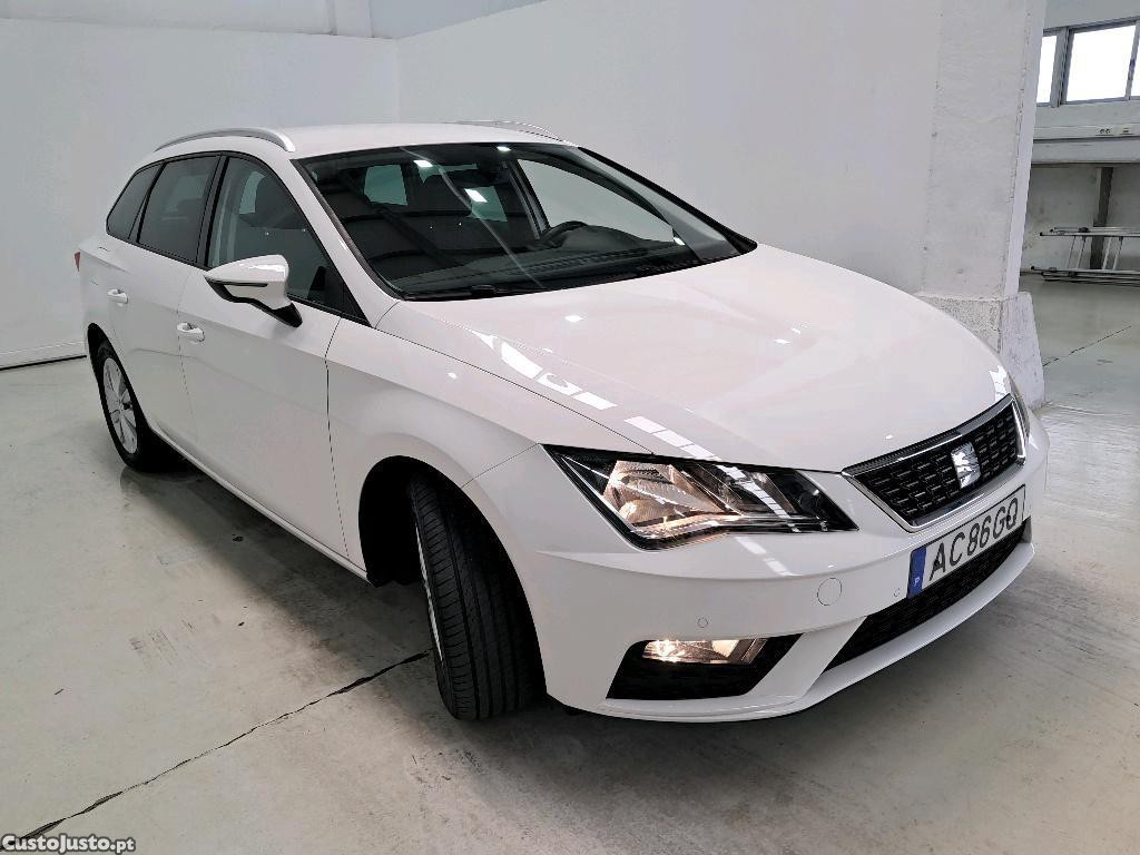 SEAT Leon ST 1.6 TDI Style 115cv — fotografia 28